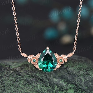 Pear shaped green emerald necklace solid 14k 18k rose gold three stone leaf floral nature inspired pendant women anniversary gift mother
