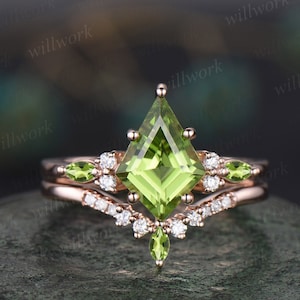 8x11mm kite cut peridot ring solid 14k rose gold green peridot engagement ring se  women art deco vintage diamond wedding bridal ring set