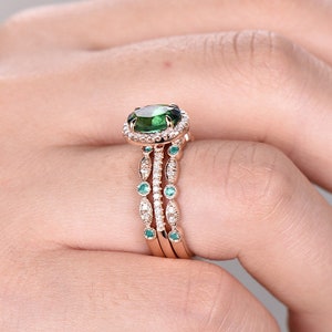 Emerald ring vintage unique oval emerald engagement ring set image 3