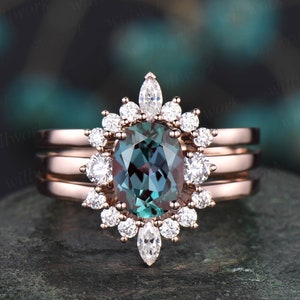 3pcs oval Alexandrite engagement ring set 14k rose gold vintage Alexandrite rings for women marquise moissanite three stone ring bridal set