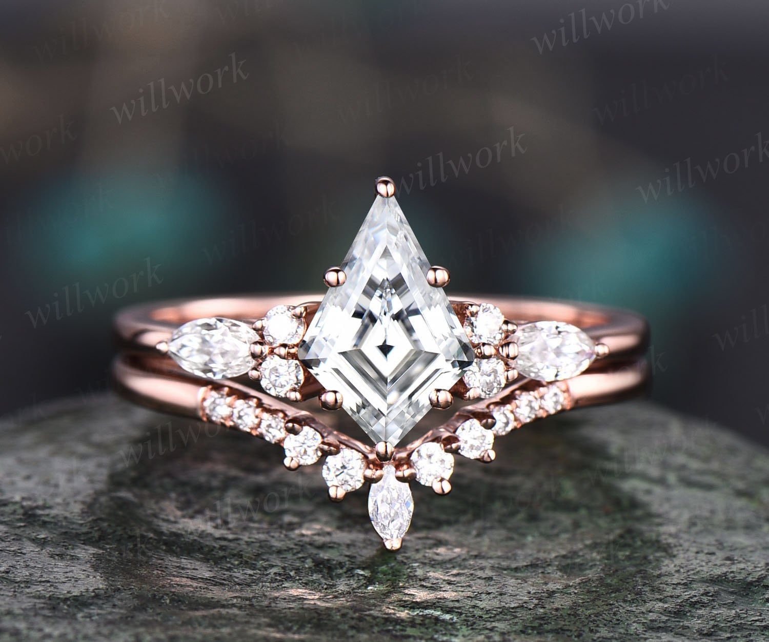 Kite diamond hotsell ring