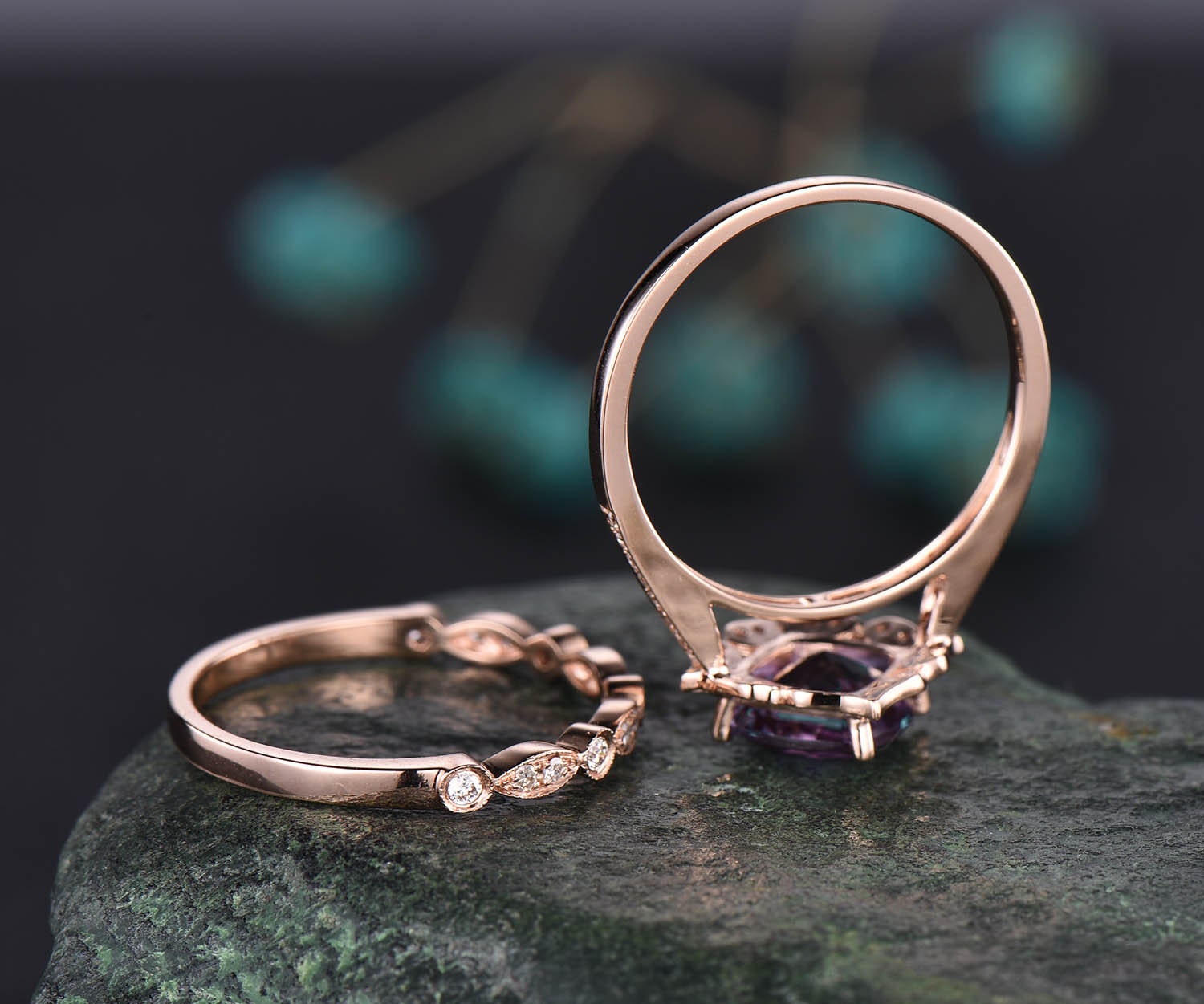 Cushion Cut Alexandrite Ring Gold Vintage Alternative Unique ...
