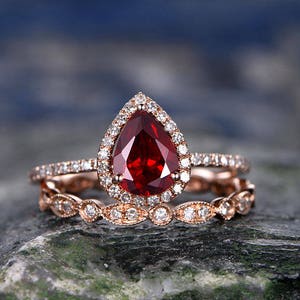 Red Garnet engagement ring-Solid 14k rose gold- Diamond Bridal ring Set-Stacking band-6x8mm Pear shaped cut gemstone promise ring for her