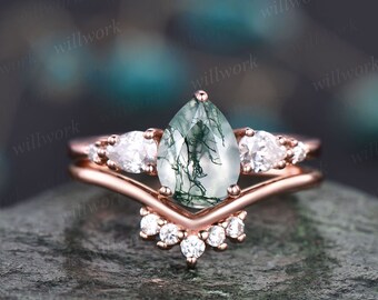 Unique engagement ring set Pear shaped moss agate engagement ring set vintage rose gold ring set 7 stone ring moissanite wedding ring set