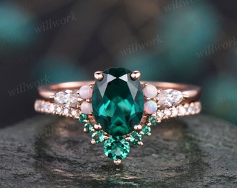 Vintage emerald engagement ring set 2pcs oval  emerald ring set for women opal ring diamond ring set rose gold emerald wedding bridal set