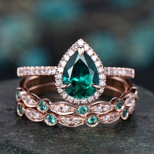 Vintage unique pear shaped emerald engagement ring set halo diamond 14k rose gold art deco natural emerald wedding band May birthstone ring