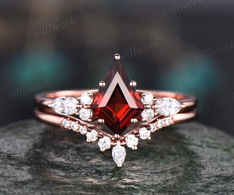 Vintage kite cut red garnet engagement ring set rose gold 2pc ring set