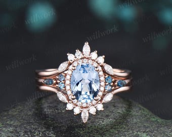Anello di fidanzamento con acquamarina taglio ovale, oro rosa con pavé di topazio blu di Londra, set di anelli da sposa impilabili, gioielli da donna.