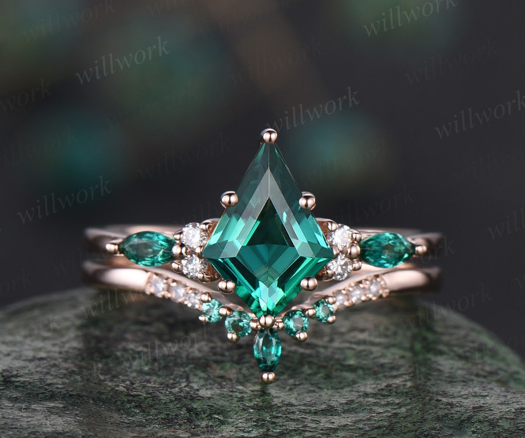 8x11mm Kite Cut Green Emerald Ring Solid 14k Rose Gold Emerald ...