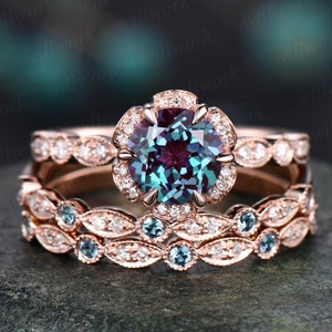 Round Alexandrite wedding set vintage Alexandrite engagement ring set 14k rose gold flower double halo diamond ring unique promise ring set