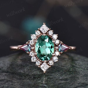 Vintage oval teal green sapphire engagement ring 14k gold halo princess cut diamond ring kite alexandrite ring women retro anniversary ring