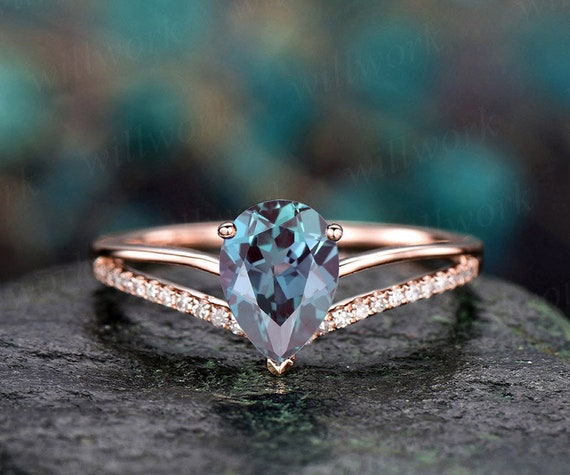 6X8mm Pear Alexandrite engagement ring rose gold diamond ring | Etsy
