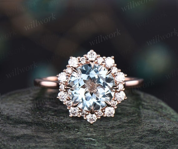 Antique aquamarine engagement ring outlet