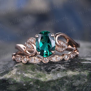 Emerald engagement ring set rose gold emerald ring vintage diamond ring 2pcs floral wedding bridal set May birthstone unique promise ring