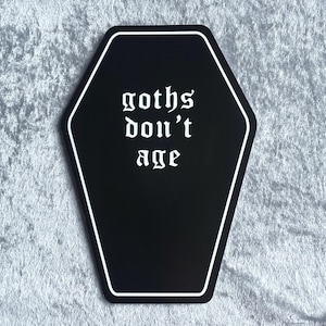 Carte d'anniversaire sombre, anniversaire gothique, la mort se rapproche de plus en plus, carte en forme de cercueil, alternative, métalleux, gothique 30 30e funérailles emo 25