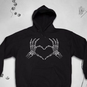 Goth hoodie for Men Women Heart Unisex Aesthetic Skeleton Hands Gothic Emo Graphic Design hoodie sweatshirt with hood Gift for Halloween
