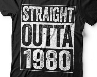 Straight Outta 1980 T-Shirt - Unisex Funny 46 AF Mens 46th Birthday Shirt - Born in 1980 Gift Vintage TShirt for Father's Day Christmas