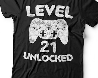 Level 21 Unlocked T-Shirt - Unisex Funny Mens 21st Birthday Gamer Shirt - Born in 2005 Gaming Gift TShirt for BDay Party