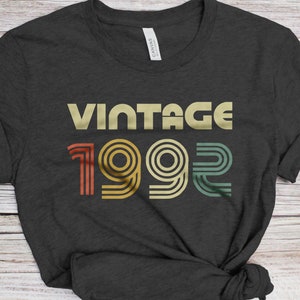 Vintage T-shirt 1992 - Unisex vrouwen mannen grappig retro lettertype 33e verjaardag shirt - vintage cadeau-shirt 1992 voor verjaardagsfeestje kerst