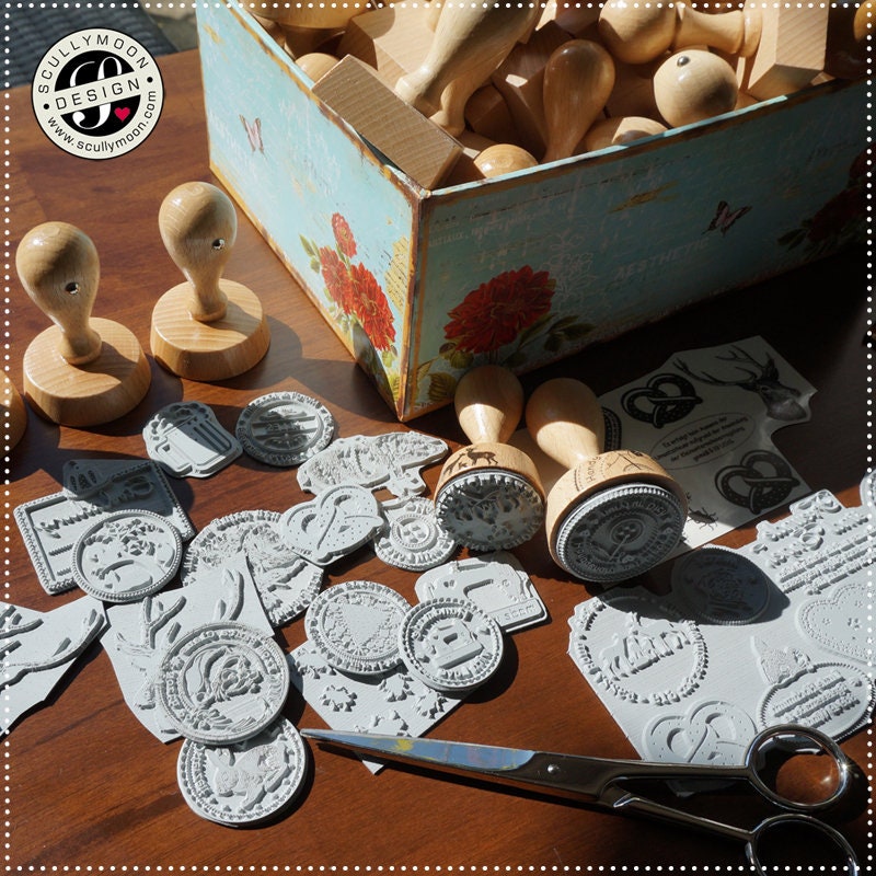 Stempel „Eier Von Glücklichen Hühnern“ – Mit Hühner-Motiv & Schwarzem Kissen, Abdruck Ca. 40 Mm