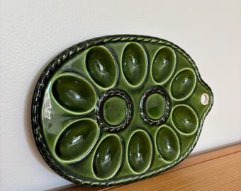 Bandeja de cerámica verde vintage para huevos rellenos - Esmaltada - 10 huevos - Hecha en Japón
