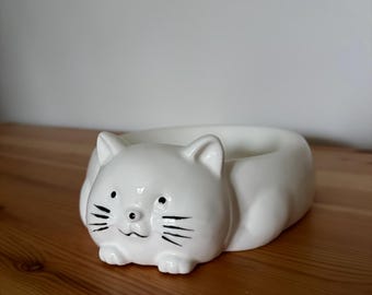 Vintage White Ceramic Cat Bowl - Food or Water Bowl - Kitty Cat Kitten Shaped - Hand Painted