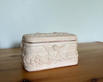 Vintage White Beige Unglazed Terracotta Lidded Box - Dresser or Desktop Organizer - Cherubs Romantic Whimsigoth - Gothic Trinket Box