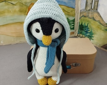 Pinguin, Winter, Amigurumi, Häkeltier, Unikat, Schmusetier, Spielzeug, Stofftier, Kinder, Stofftier, Deko, Wohnkultur