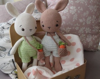 Hase, Amigurumi, Häkelpuppe, Einzelstück, Schlenkerpuppe, Handarbeit, Erwachsene, Kinder, Jojilie, Ostern, Geburtstag