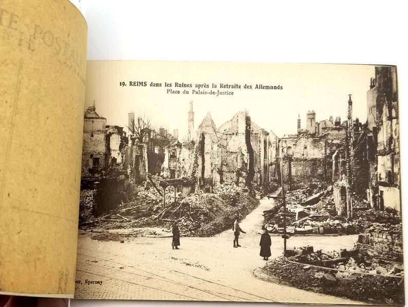 1919 Booklet of 12 Postcards WWI War Ruins of Reims, Marne, France World War I image 3