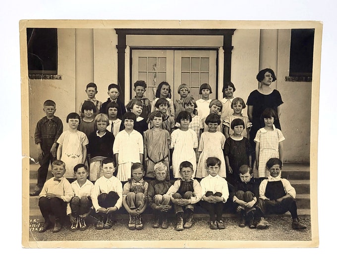 1925 Fossil, Oregon elementary school class photo ~ Wheeler County history