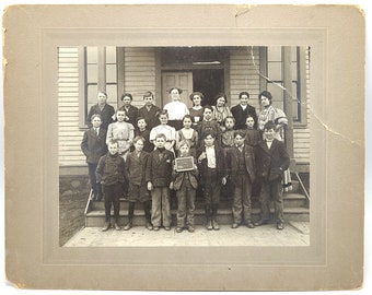 School photo at Washtucna, Adams County, Washington 1908 Schoolhouse Class