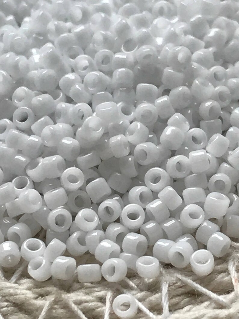 1.5mm Seed Beads Qty TOHO Round Seed Beads 8 grams 150 Opaque White, TR-15-41
