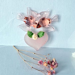 Small Silvestri Glass, 2 Birds & Heart Figurine Vintage Bird, Collectible Art Glass Bird Glass Pink Vintage Glass Birds, Miniature