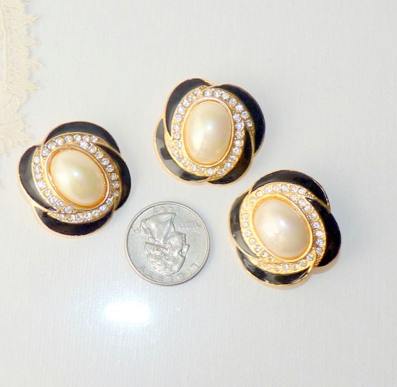 Black Enamel Pearl Jewelry Set Gold  Clip On Earr… - image 4