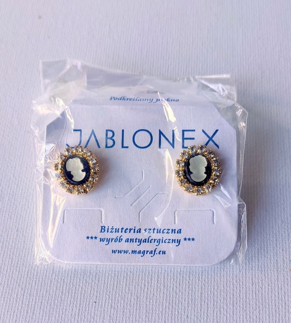 Vintage Gold Tone Cameo Crystal Earrings Jablonex 