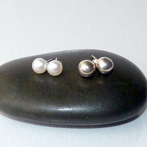 2 Pairs Sterling Silver Round White Pearl Stud Earrings 925 Ball Pierced Jewelry Round Stud 925 White Pearl Jewelry, 925 Ball Earrings Stud