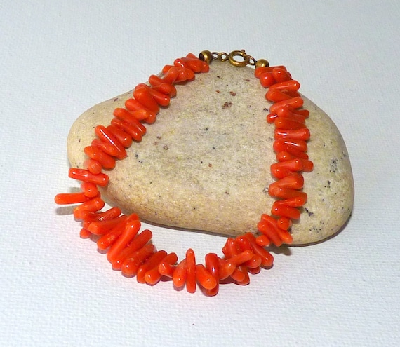 Vintage  Coral Branch Bracelet 7" Coral Beads, So… - image 1