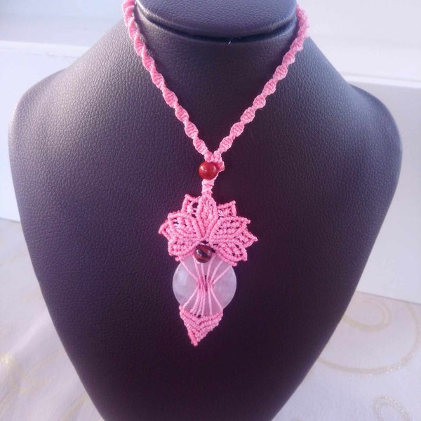 Pink water lily macramé necklace with rose quartz donut stone.