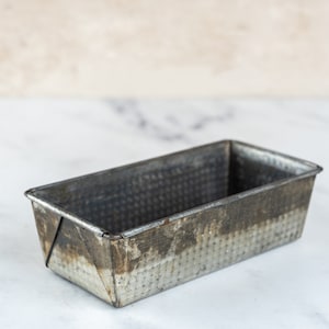 Vintage and Weathered OVENEX Waffle Pattern Bread Loaf Pan-Food Photography Props