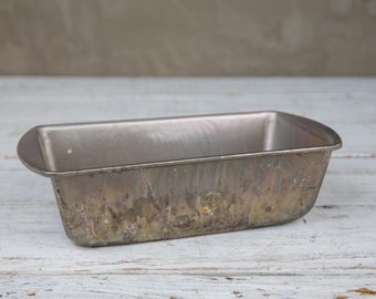 Vintage and Weathered Bread Loaf Pan-Food Photography Props