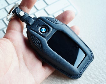 Handmade BMW display key Case, Leather Car Key Fob cover, kechain, Remote Key Case, Leather Case, personalized, bmw car accessories, gifts