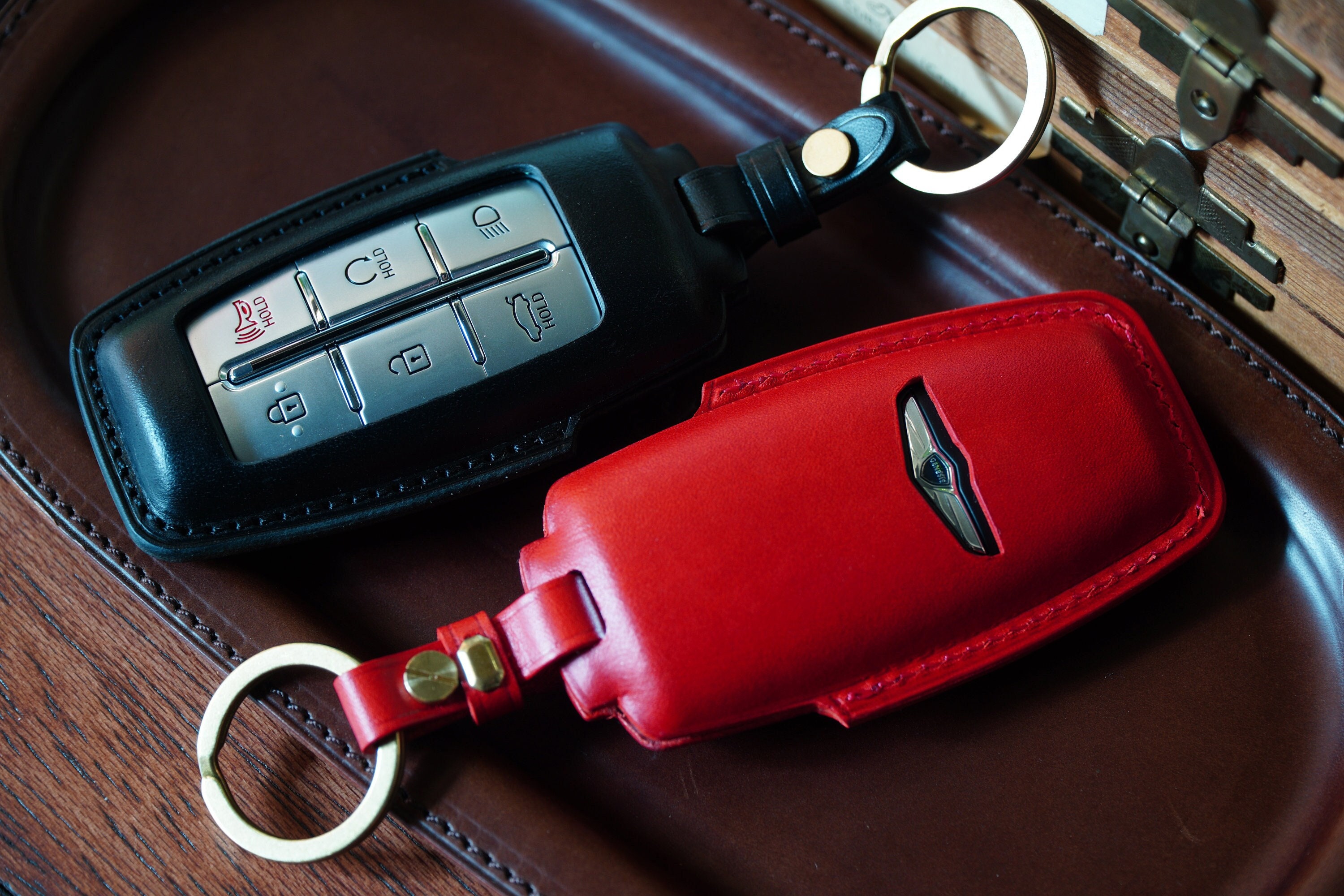 Genesis Series [2] Key Fob Cover Premium Leather Keyless Remote Car Ke –  Leather Brut