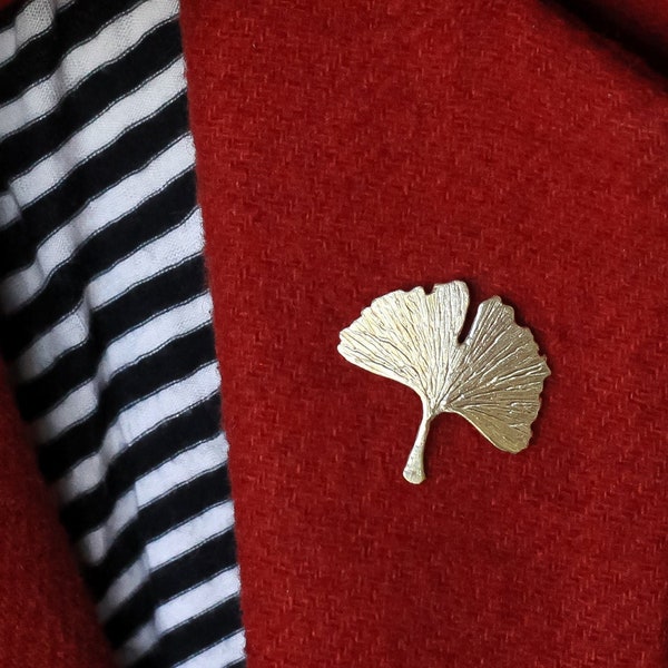 Handmade Brass Ginkgo Biloba Leaf Brooch Pin Lapel Pin Symbol of Hope Christmas Gift