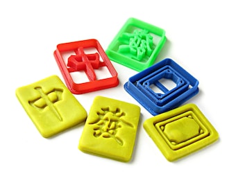 Juego de cortadores de galletas de Mahjong chino: tres fichas de honor del dragón (rojo, verde y blanco 中發白). Sello cortador de fondant. Molde chino impreso en 3D. Regalos divertidos.