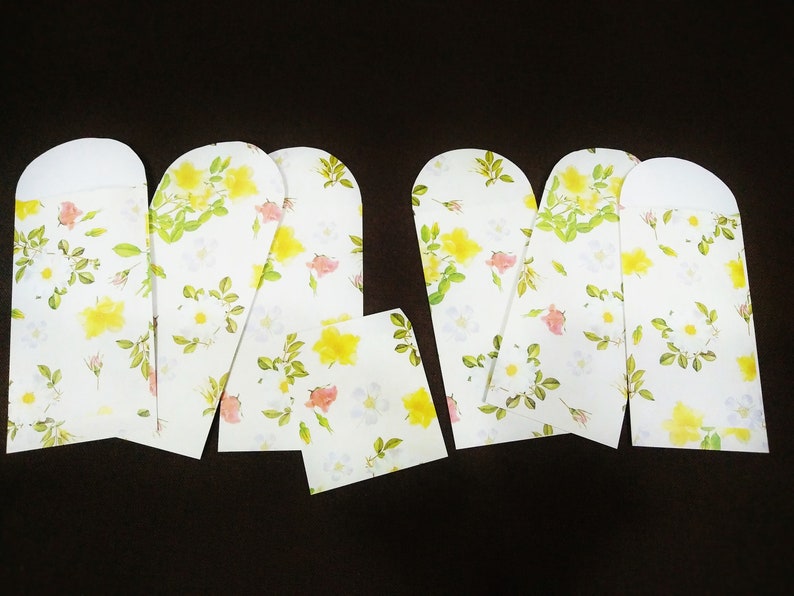 Free 1 Small Piece Spring Envelope Money Envelope Money Pocket Angpau Hong Bao for Chinese New Year Christmas Birthday Wedding 6