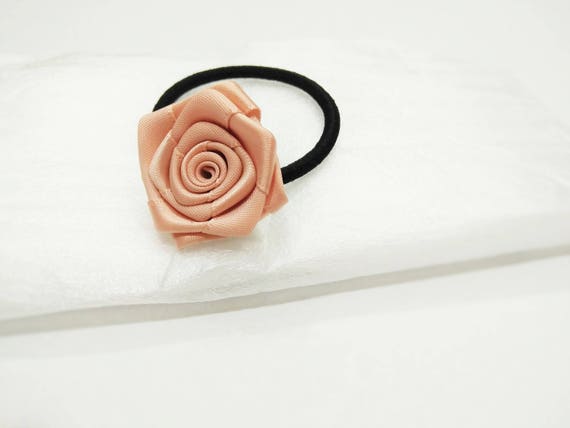 flower hair ties