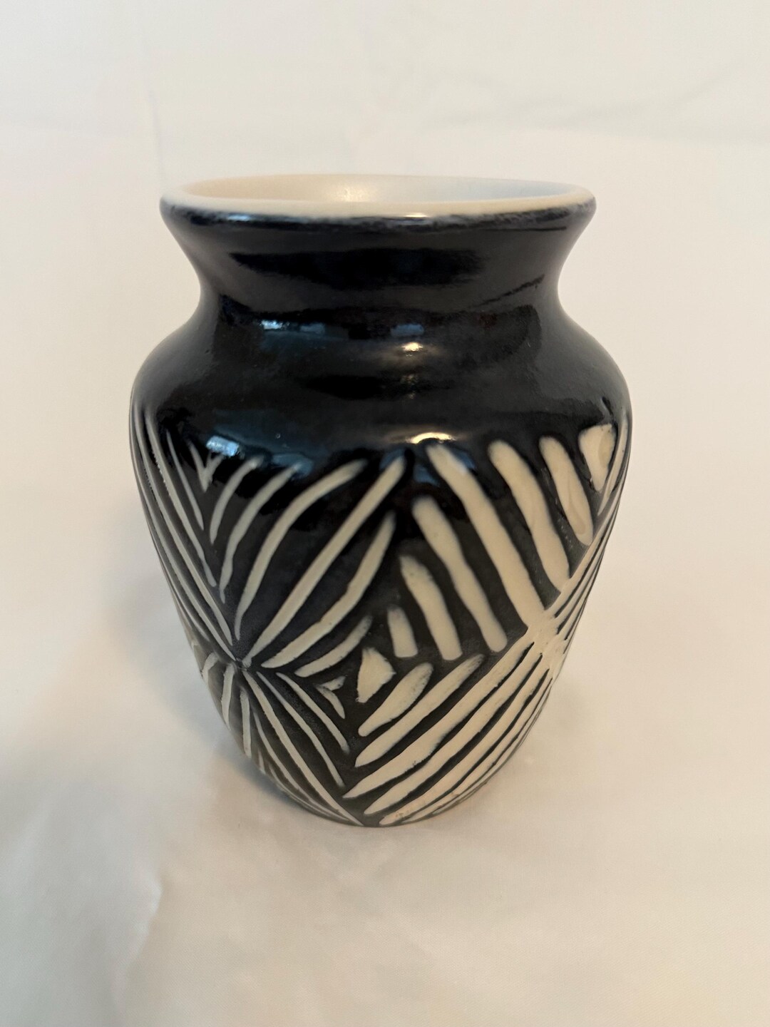 Sgraffito Small Pattern Vase - Glossy Black & White Carved | Small Sgraffito Pottery ...