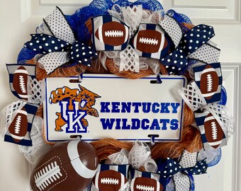 WILDCATS #1 Kentucky Football Wreath. Wildcats Football Wreath.Kentucky wildcats Decorations. Sport Wreath. Kentucky fans. Gift’s Ideas.