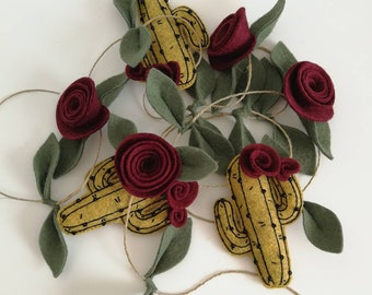 CACTUS | Garland flowers cactus and leafs in felt embroidery // flowers wall // children room decor (handmade)